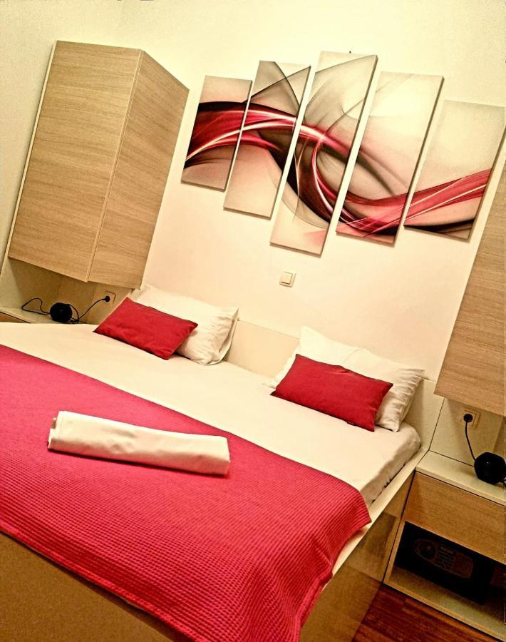 דירות מרינה Apartman Relax מראה חיצוני תמונה