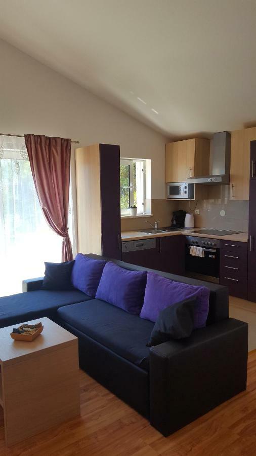 דירות מרינה Apartman Relax מראה חיצוני תמונה