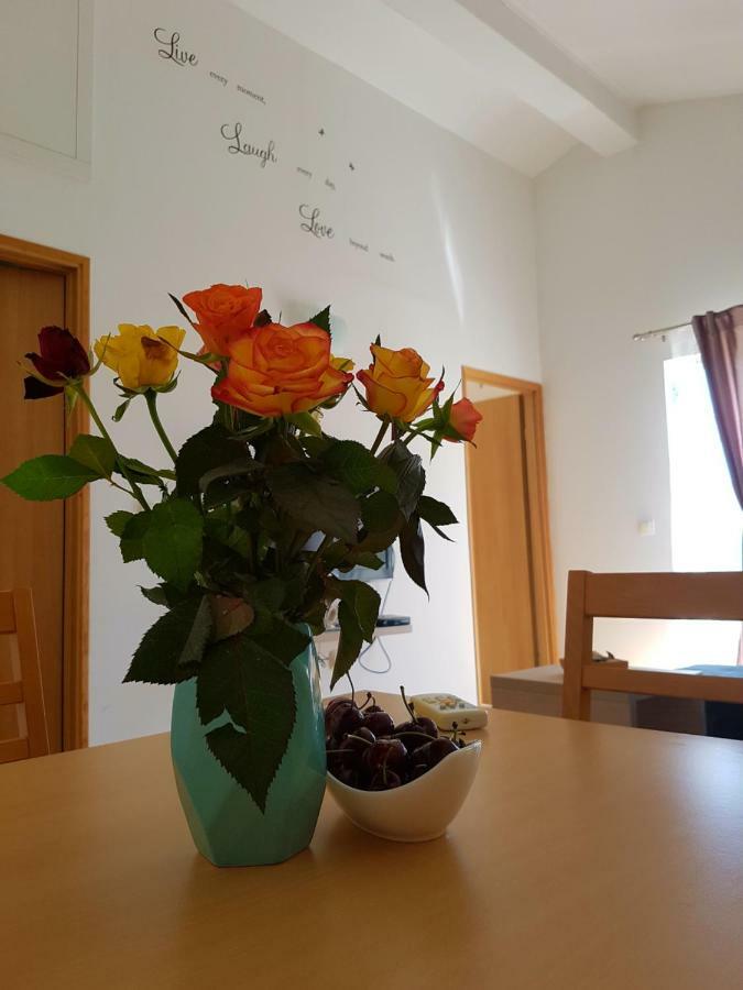 דירות מרינה Apartman Relax מראה חיצוני תמונה
